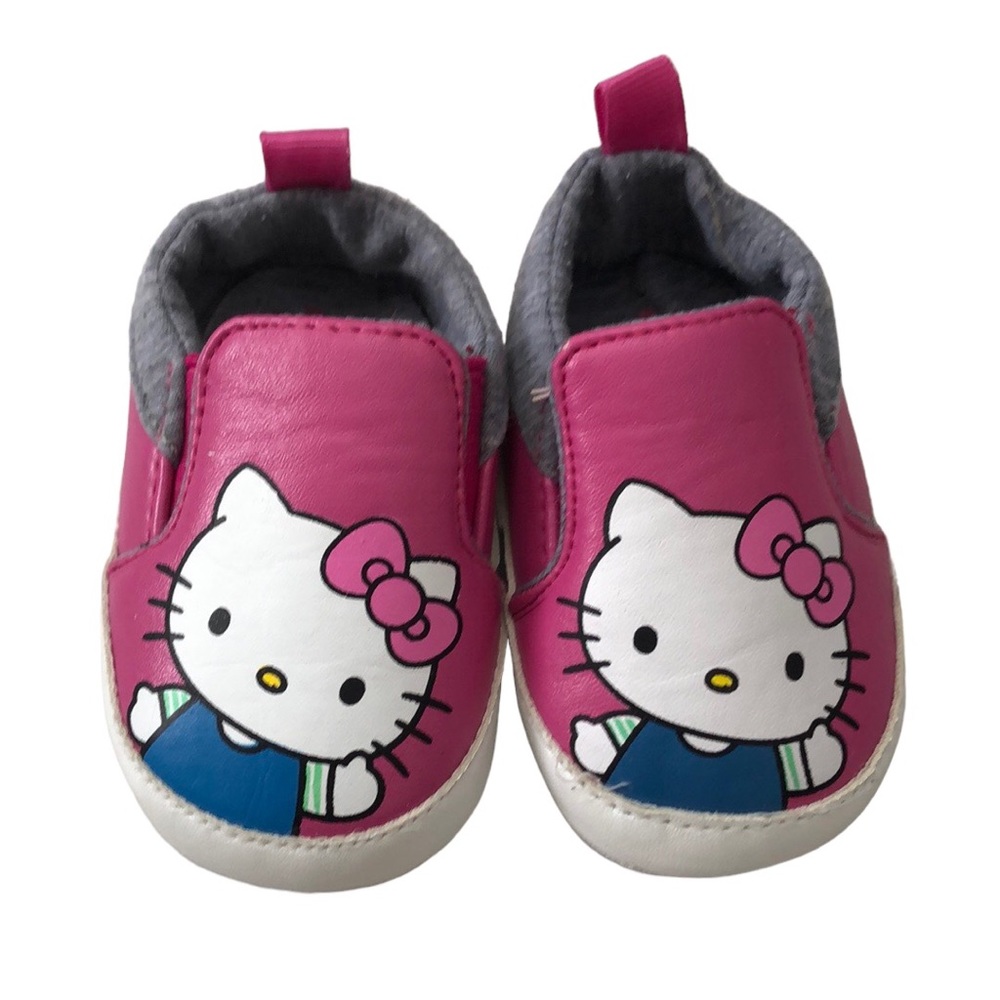 Hello Kitty infant shoes